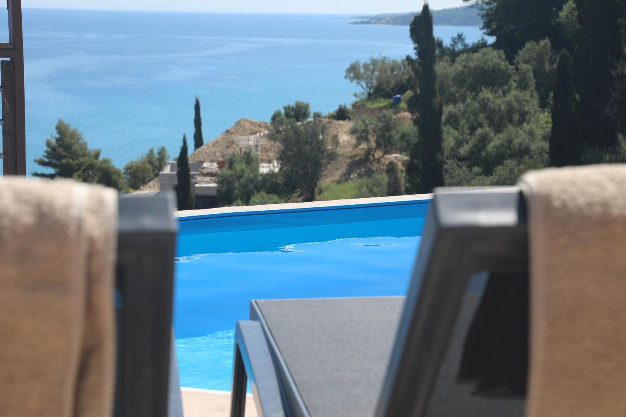 Zante Xigia Bay Villas Khartata Bilik gambar